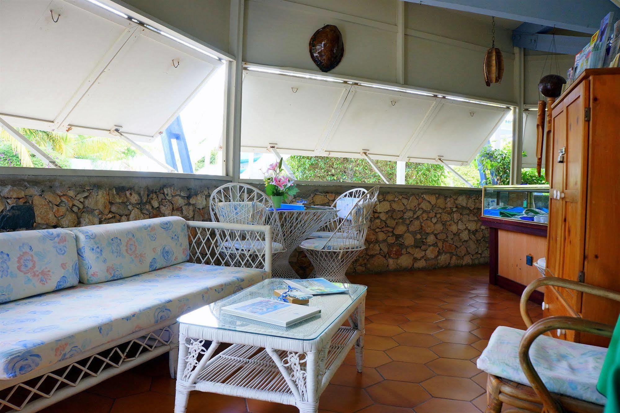 The Horny Toad Guest House Simpson Bay Exterior photo